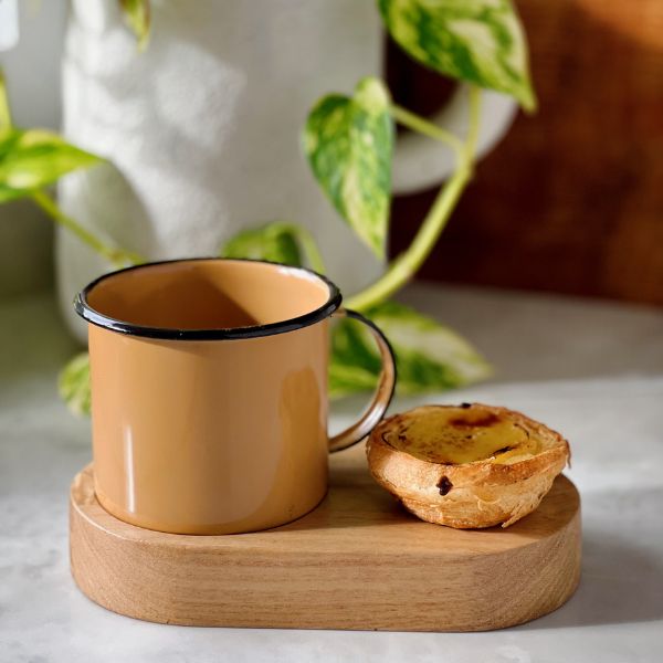 Caneca Esmaltada Caramelo – 370 ml
