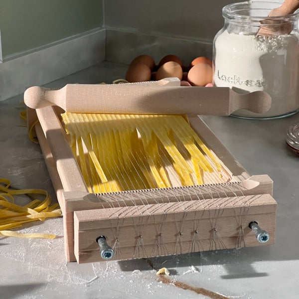 Cortador de Massa para Spaghetti Chitarra - Feito na Itália