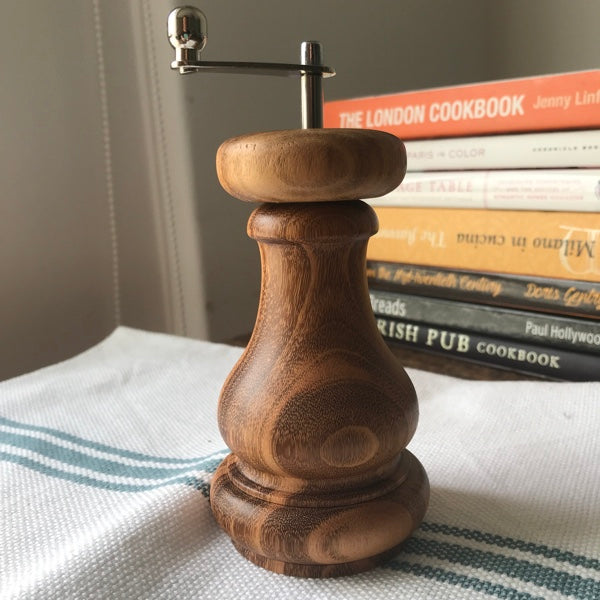 Ralador de Noz-Moscada Pepper Mill