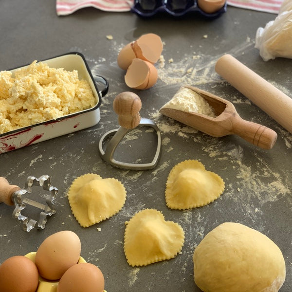 Cortador para ravioli em formato coração - 8,5 cm