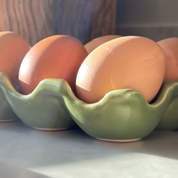 Porta Ovos de Cerâmica Cozinha Retrô - Fendi